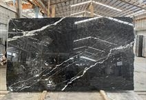 NERO MARQUINA